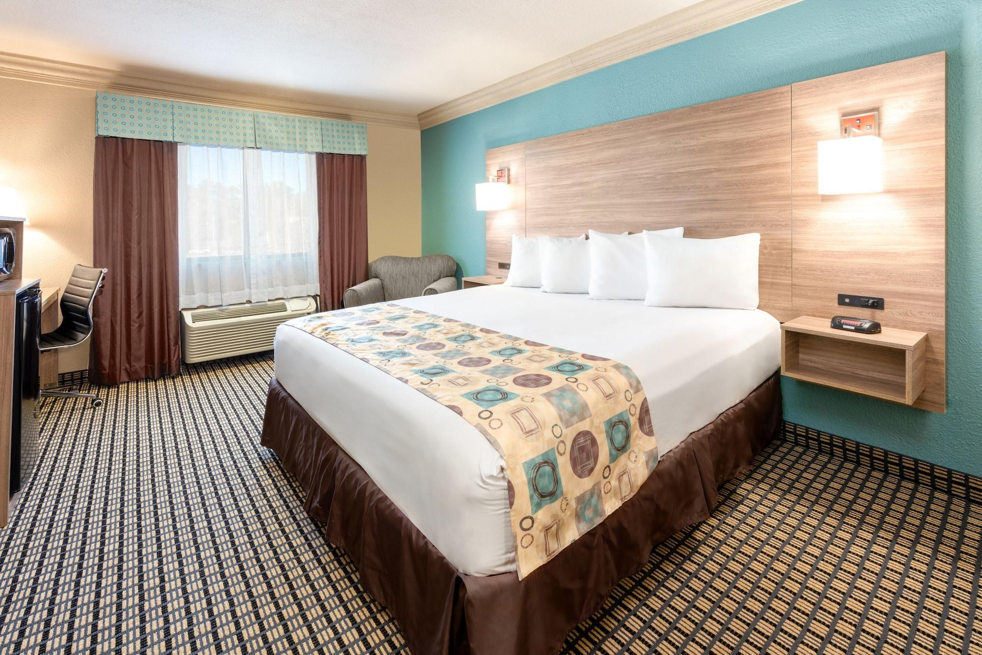 Hotel Ramada By Wyndham Intercontinental Airport South Houston
