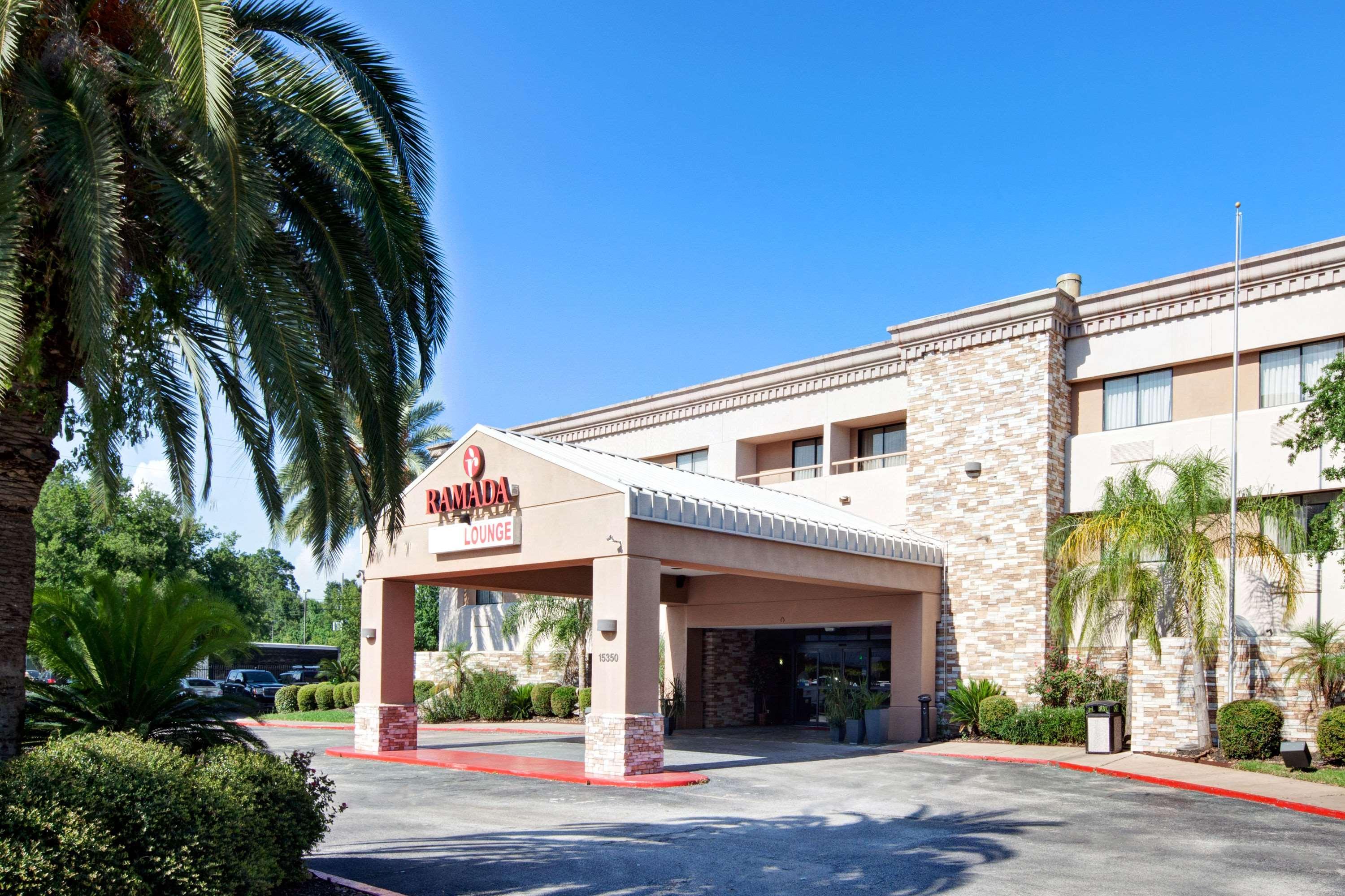 Ramada By Wyndham Intercontinental Airport South 3*