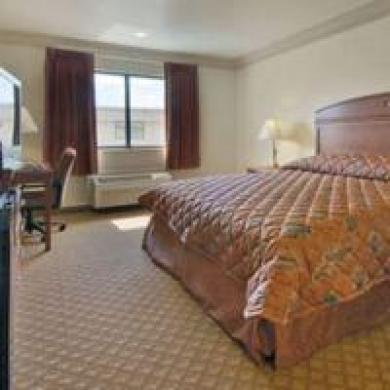 Ramada By Wyndham Intercontinental Airport South 3*